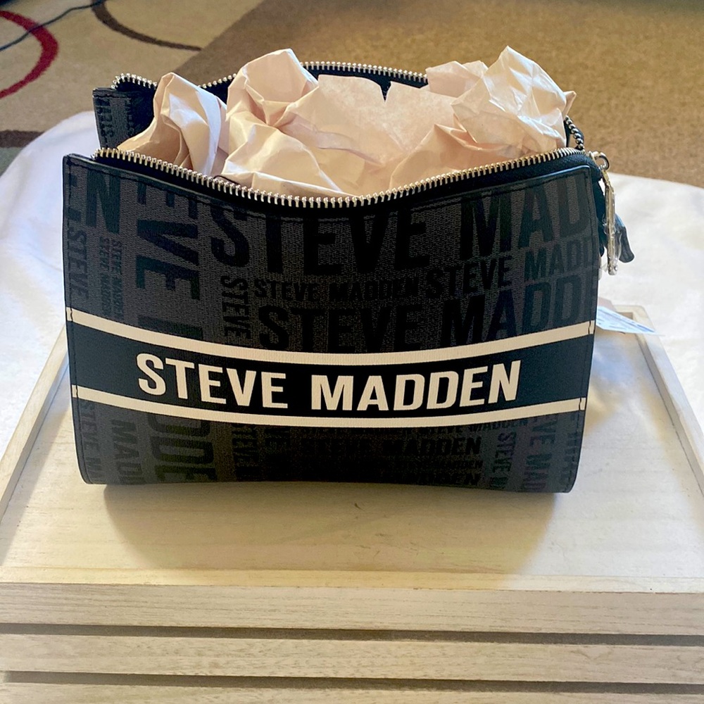 Steve Madden black Crossbody bag